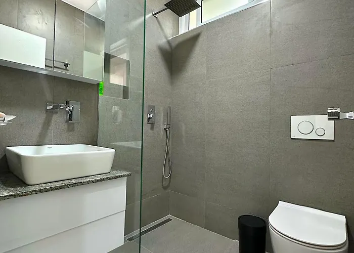 Blue Horizon, Seaview Daire