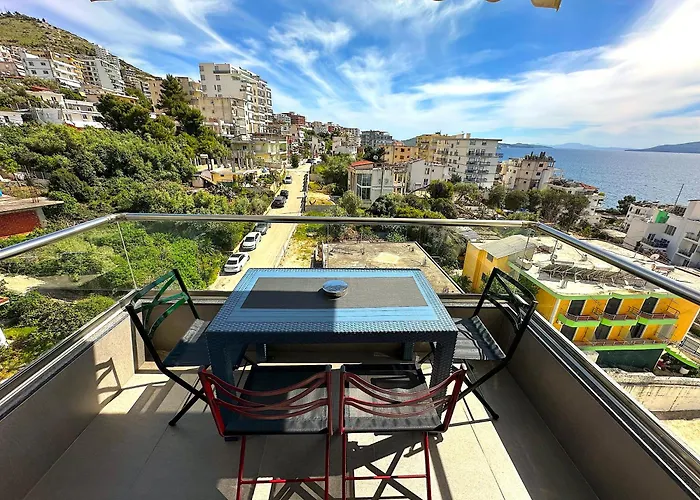 Blue Horizon, Seaview *